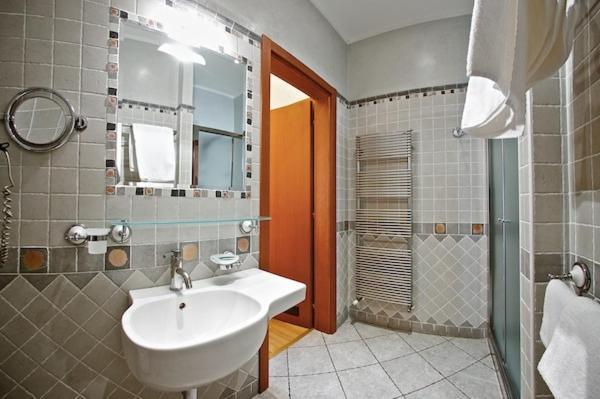 בולוניה Hotel Pedrini חדר תמונה