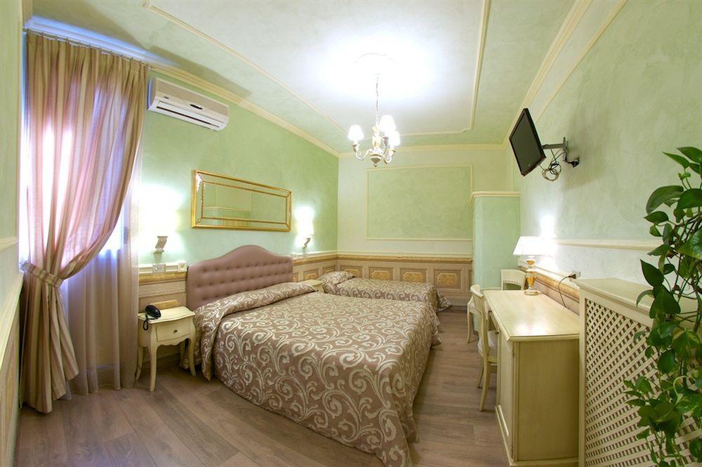 בולוניה Hotel Pedrini מראה חיצוני תמונה