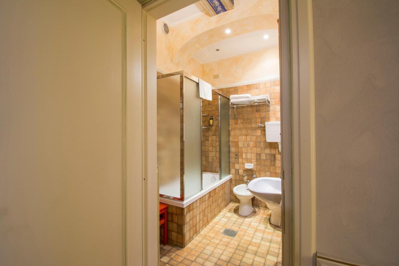 בולוניה Hotel Pedrini מראה חיצוני תמונה
