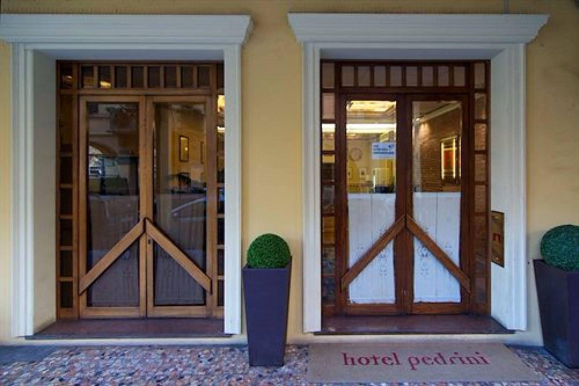בולוניה Hotel Pedrini מראה חיצוני תמונה